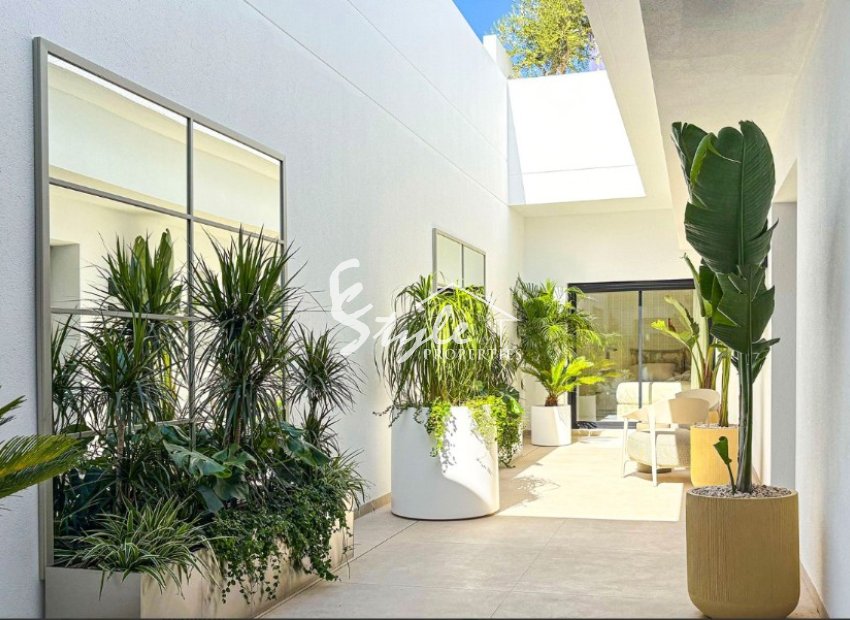 Nueva villa en venta en Ciudad Quesada, Alicante, Costa Blanca. ON1898