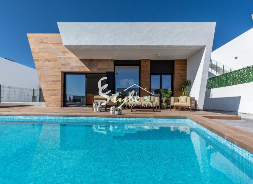 ​Nuevas villas con piscina  en venta en Benidorm,  Alicante, Costa Blanca.ON529