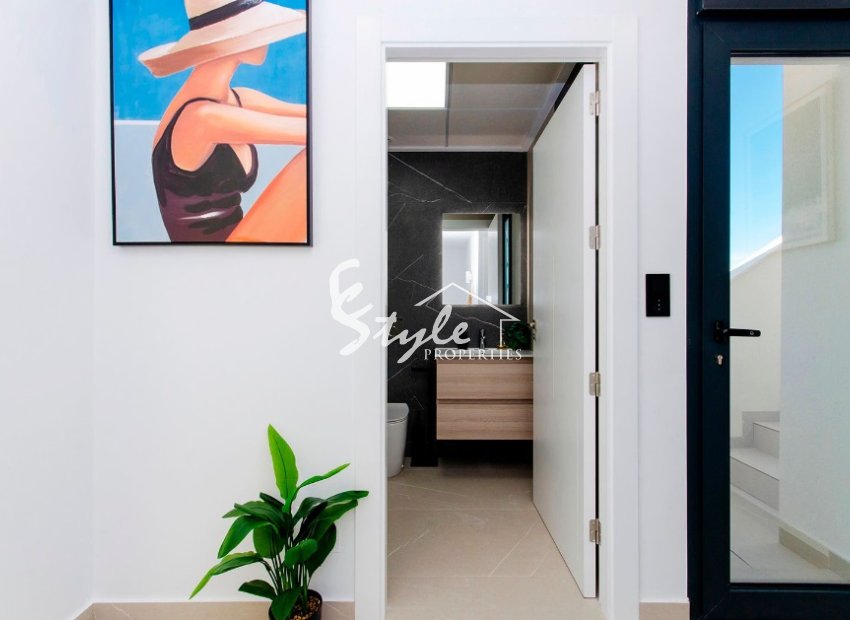 Nuevas villas en venta cerca de Los Montesinos en Costa Blanca, España. ON1517