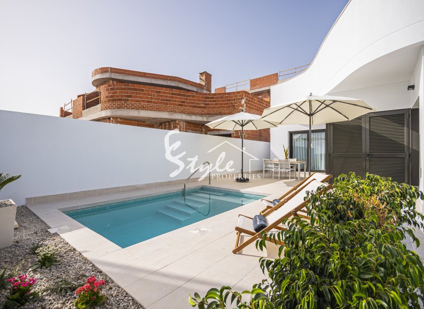 Nuevo - Adosado - Torrevieja