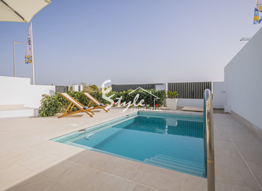 Nuevo - Adosado - Torrevieja