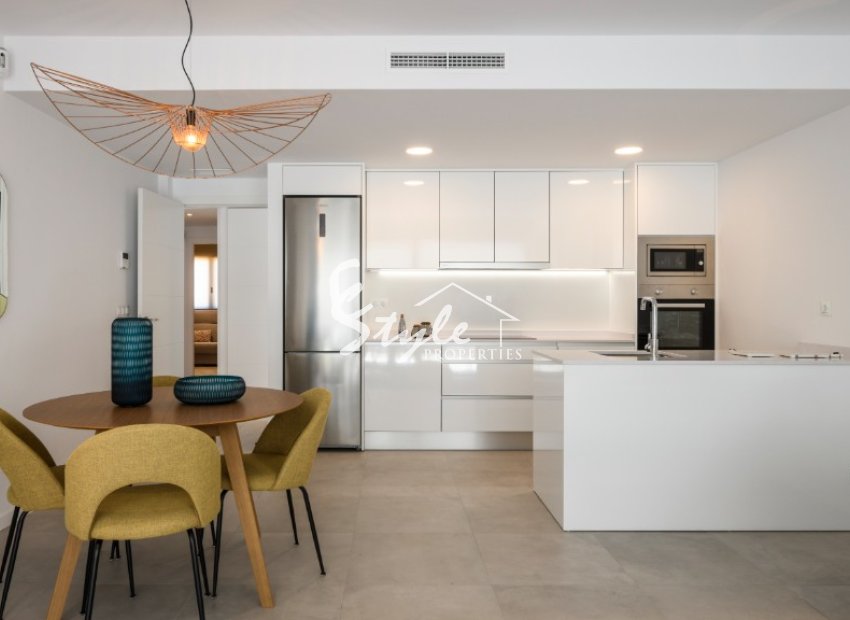 Nuevo - Apartamento - Campoamor