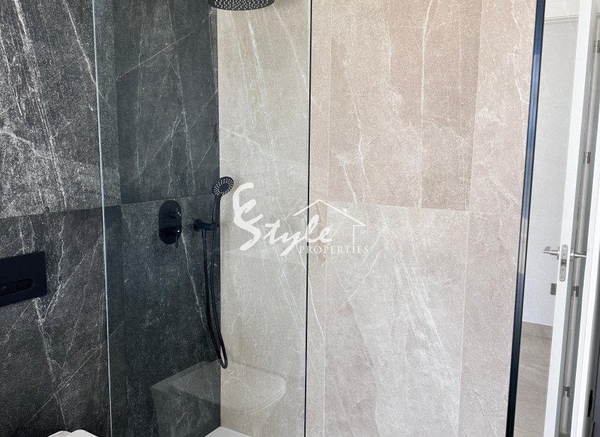 Nuevo - Apartamento - Los Alcazares