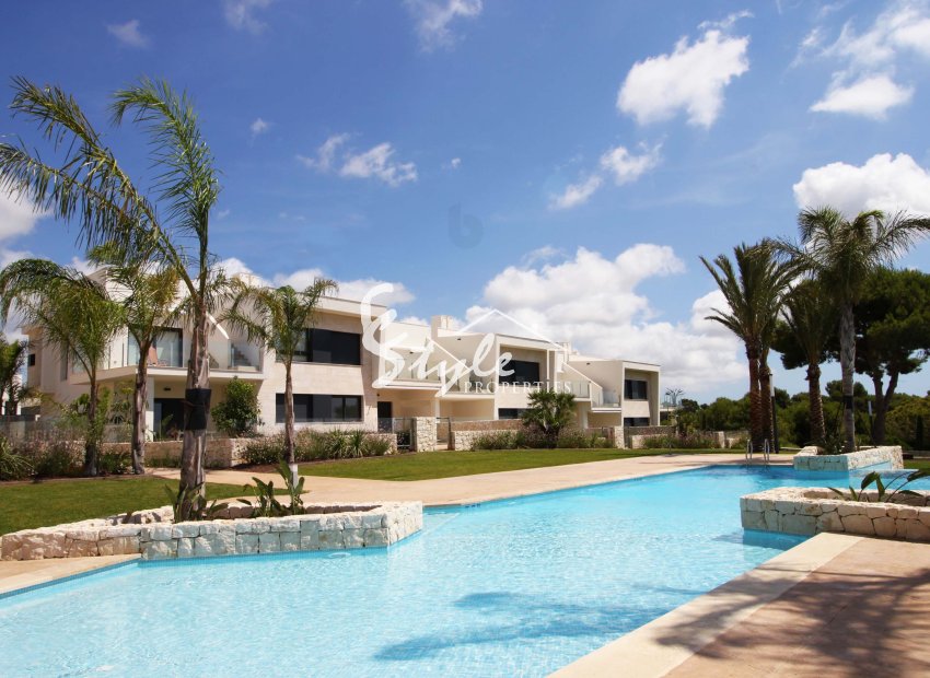 Nuevo - Apartamento - Pinar De Campoverde