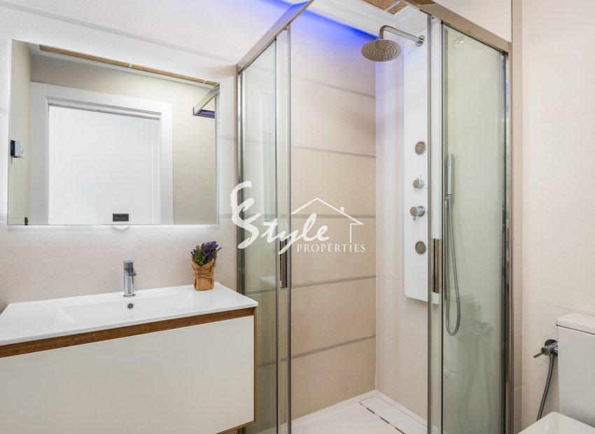 Nuevo - Apartamento - Torrevieja