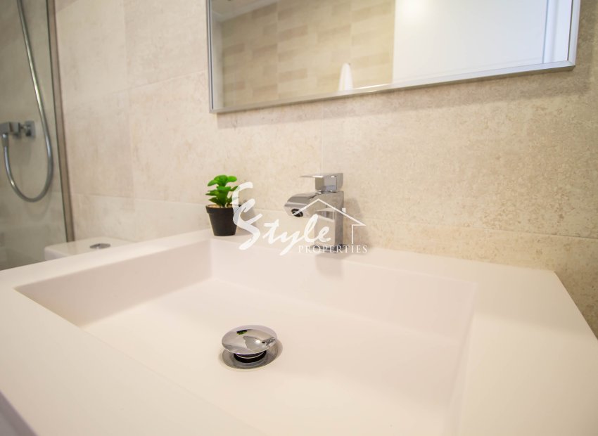 Nuevo - Apartamento - Vistabella Golf