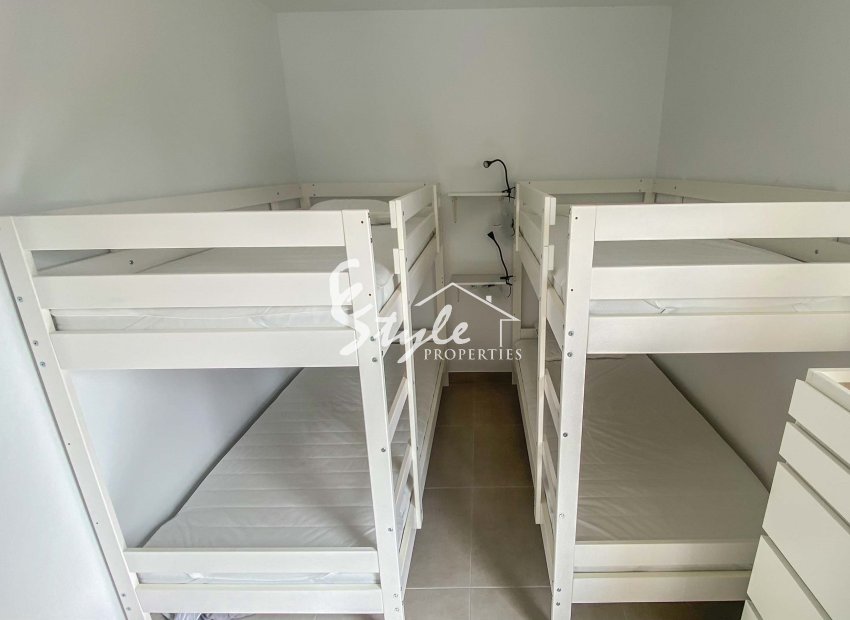 Nuevo - Chalet pareado - Los Alcazares