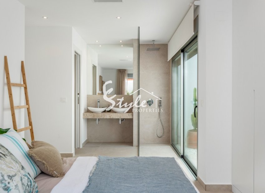 Nuevo - Semi-Detached Villa - La Marina