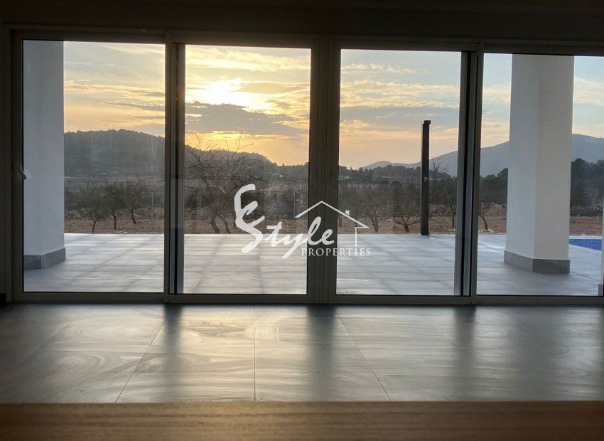 Nuevo - Villa - Alicante - Pinoso