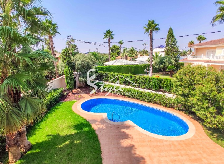Nuevo - Villa - Cabo Roig