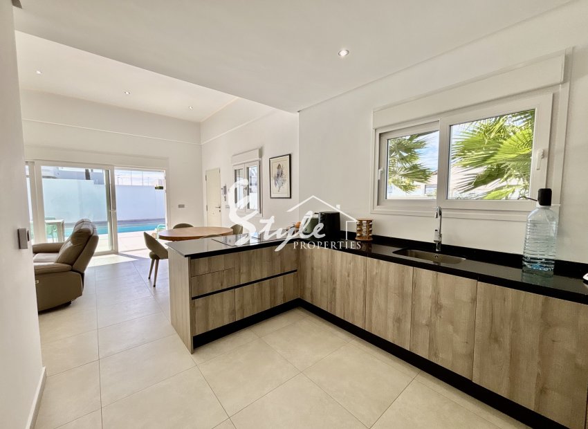 Nuevo - Villa - Ciudad Quesada - Benijofar