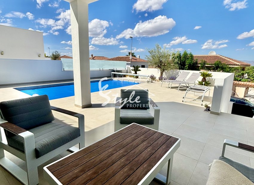 Nuevo - Villa - Ciudad Quesada - Benijofar