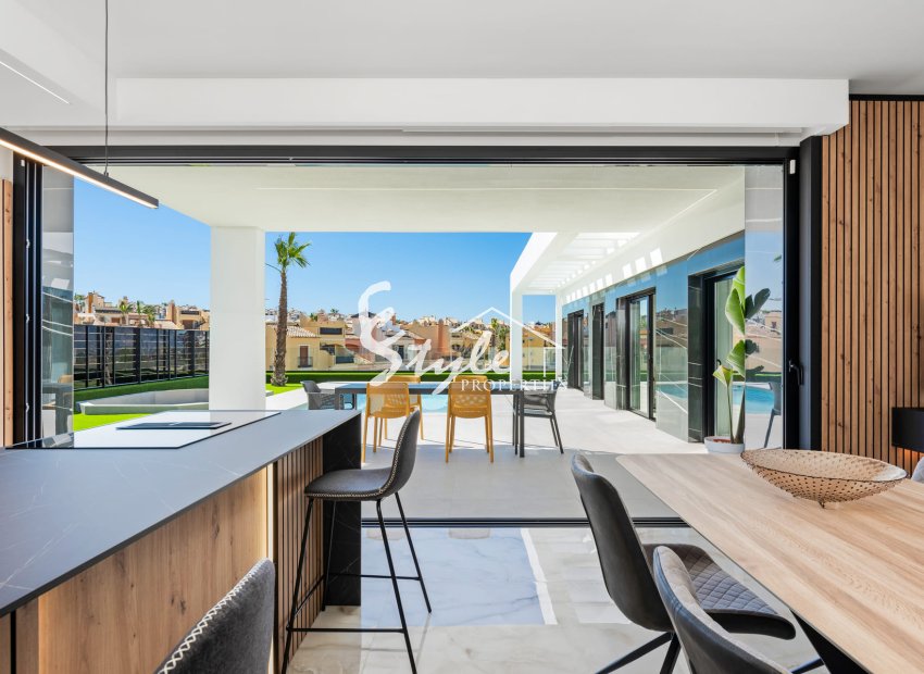 Nuevo - Villa - La Finca Golf - La Finca Golf Resort