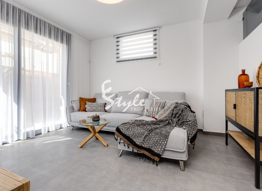 Nuevo - Villa - La Mata