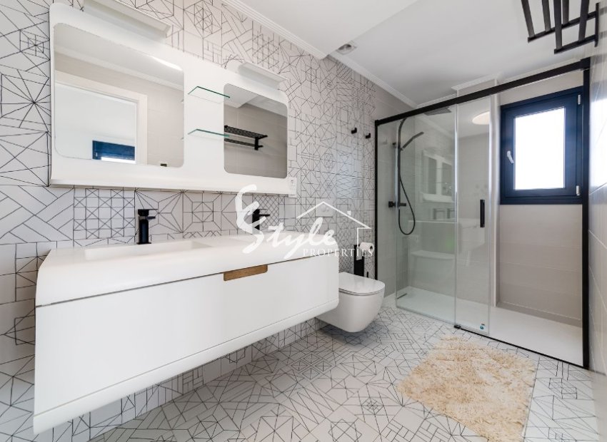 Nuevo - Villa - La Mata