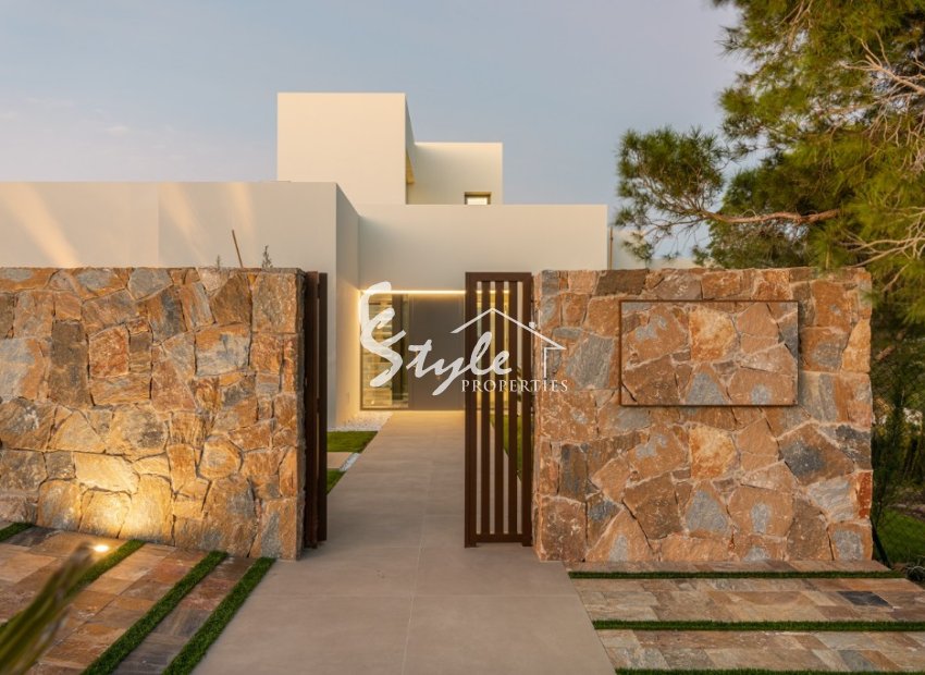 Nuevo - Villa - Las Colinas Golf