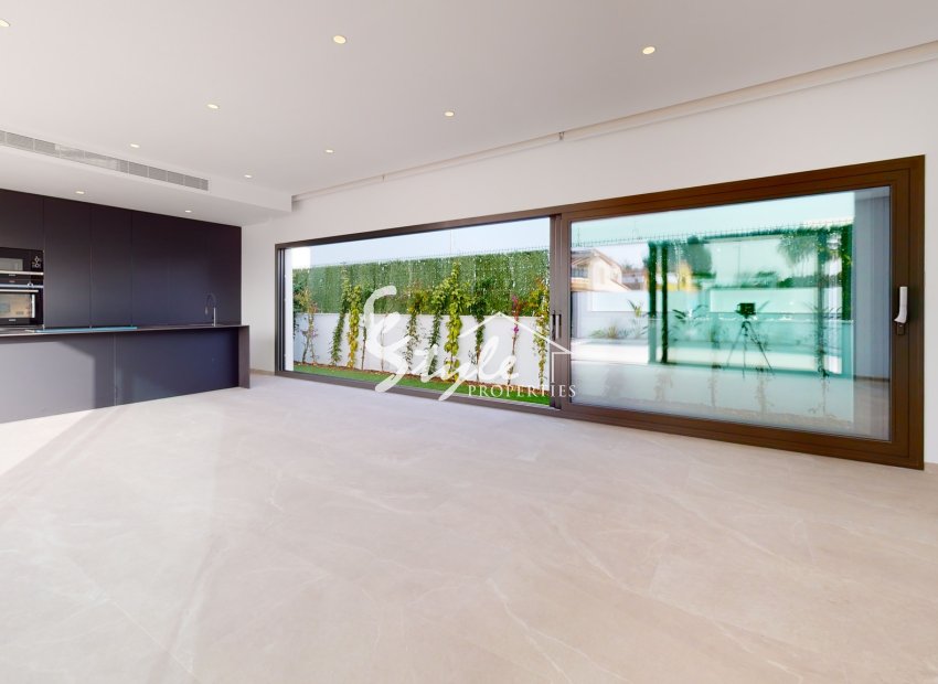 Nuevo - Villa - Los Alcazares