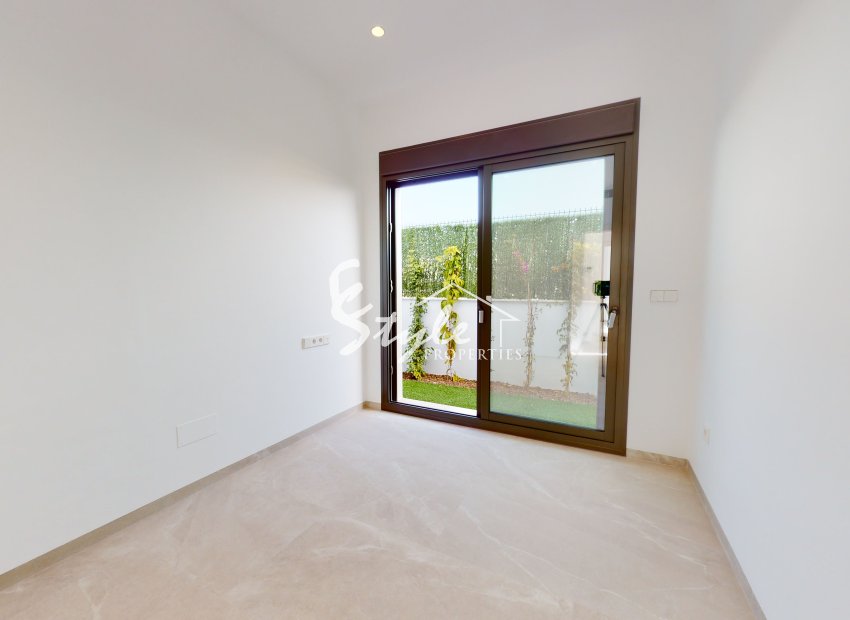 Nuevo - Villa - Los Alcazares