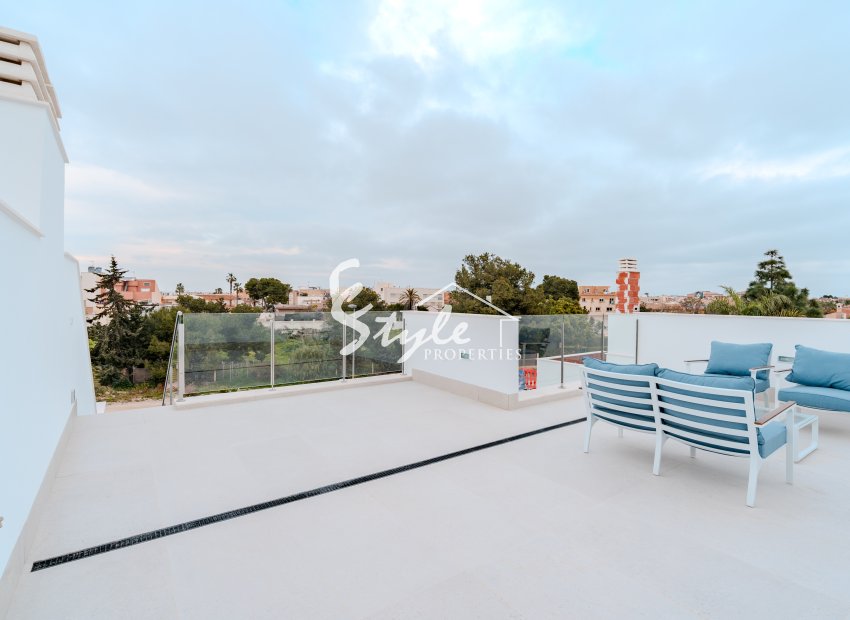 Nuevo - Villa - Los Alcazares