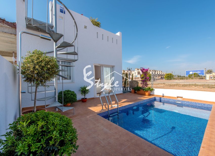 Nuevo - Villa - Los Alcazares