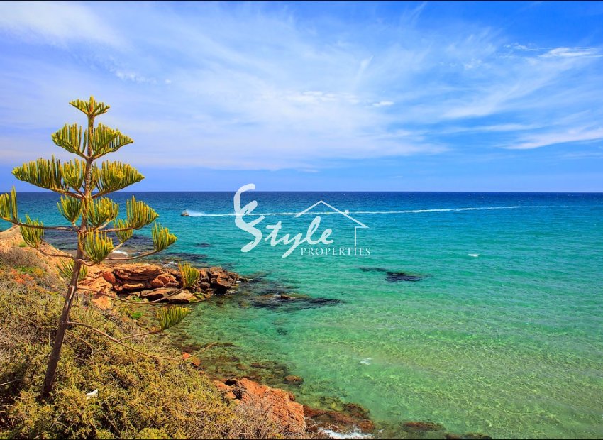 Nuevo - Villa - Los Altos