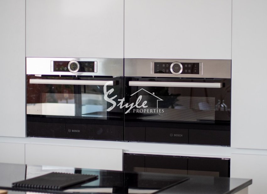 Nuevo - Villa - Los Montesinos - La Herada