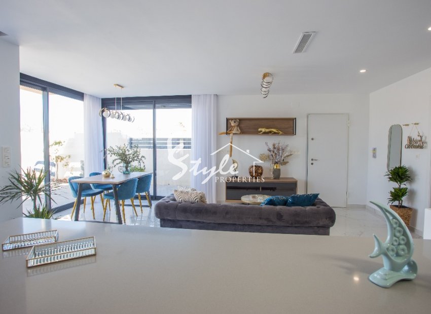 Nuevo - Villa - Los Montesinos - La Herada