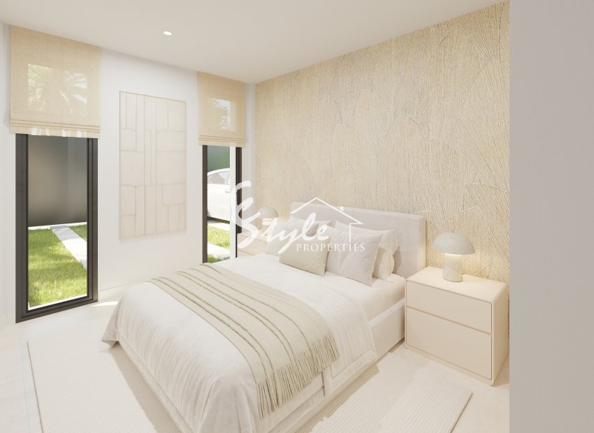 Nuevo - Villa - Los Montesinos