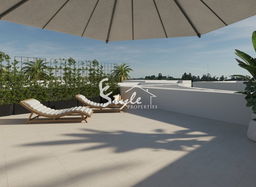 Nuevo - Villa - Los Montesinos