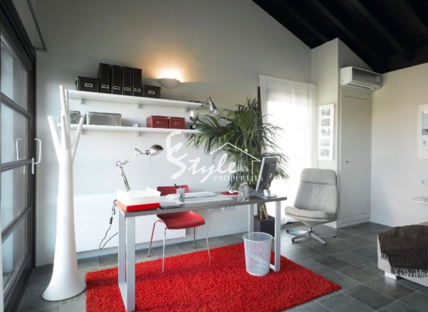 Nuevo - Villa - Sucina