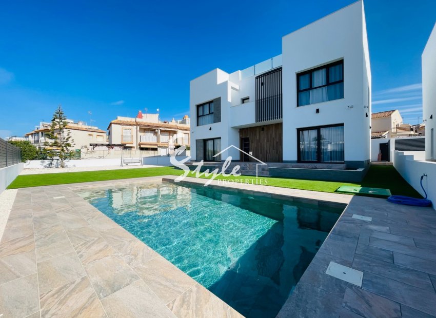 Nuevo - Villa - Torrevieja