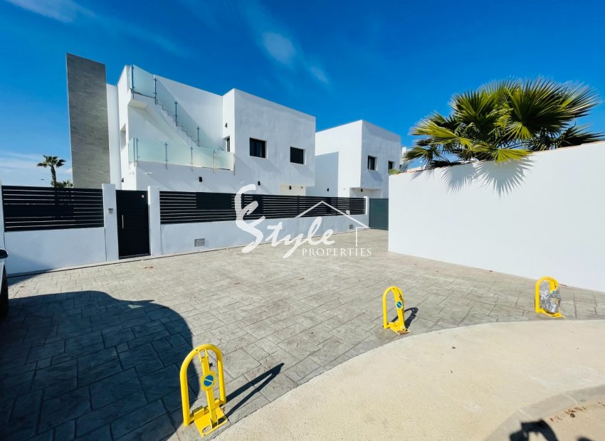 Nuevo - Villa - Torrevieja
