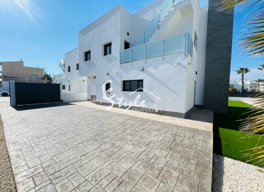 Nuevo - Villa - Torrevieja