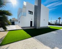 Nuevo - Villa - Torrevieja