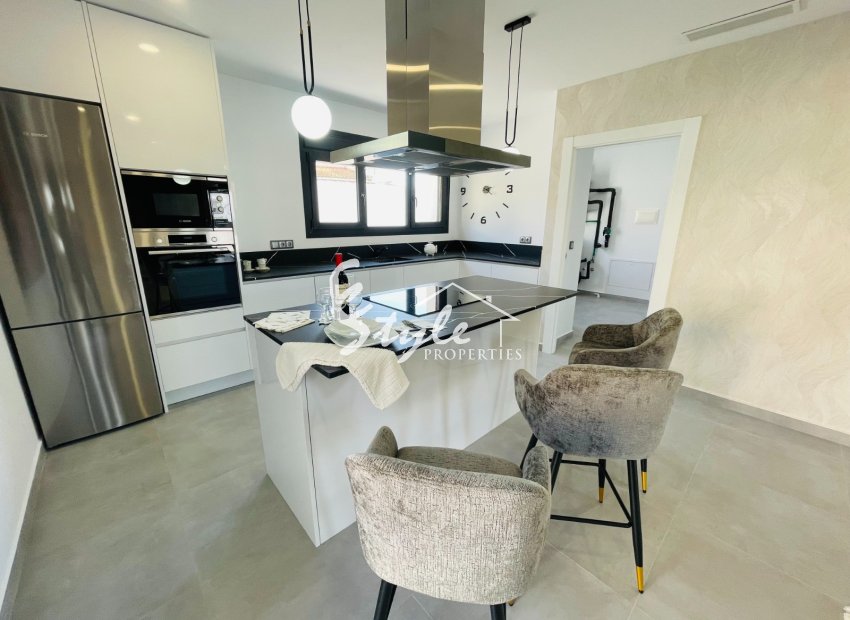Nuevo - Villa - Torrevieja