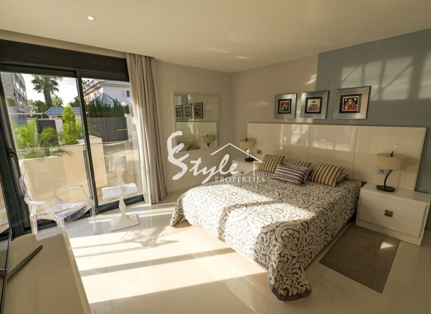 Nuevo - Villa - Torrevieja