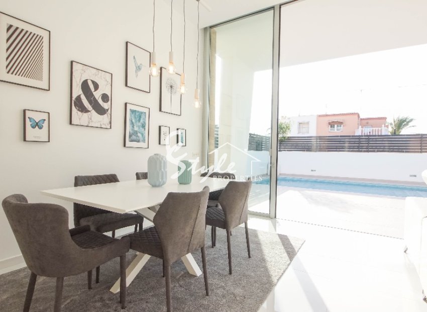 Nuevo - Villa - Torrevieja