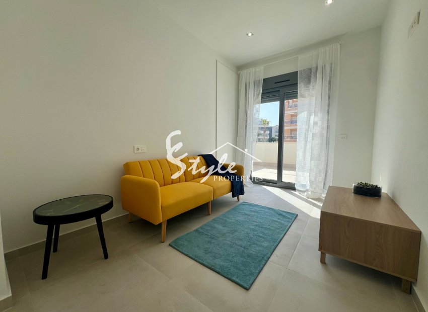 Nuevo - Villa - Villamartín - Villamartin