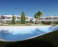 ​Nuevos apartamentos planta baja y áticos en venta en Torrevieja, Costa Blanca, España. ON302