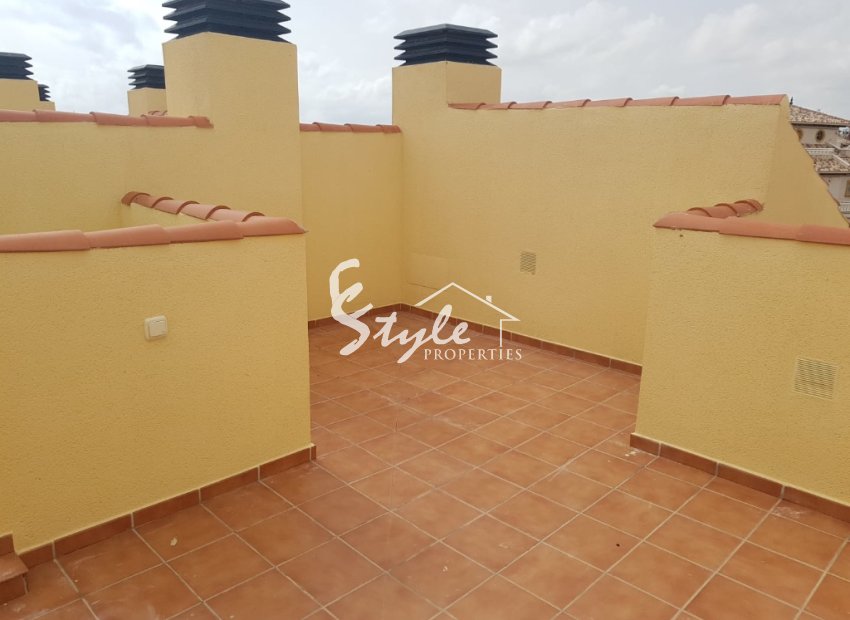 Nuevos duplex-adosados cerca de la playa en venta en Cabo Roig, Orihuela Costa, Costa Blanca, España