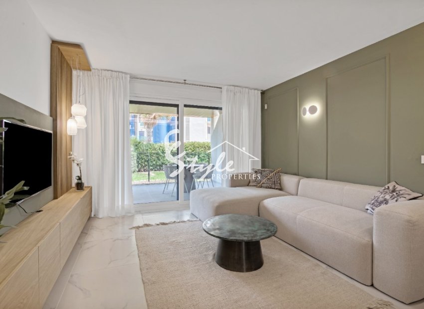 Пентхаус у моря в новостройке на продажу в Торревьехе, Аликанте, Коста Бланка, Испания ON1493_A