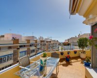 Penthouse in Torrevieja Town Centre with Private Solarium & Sea Views. Costa Blanca, Spain. ID2786