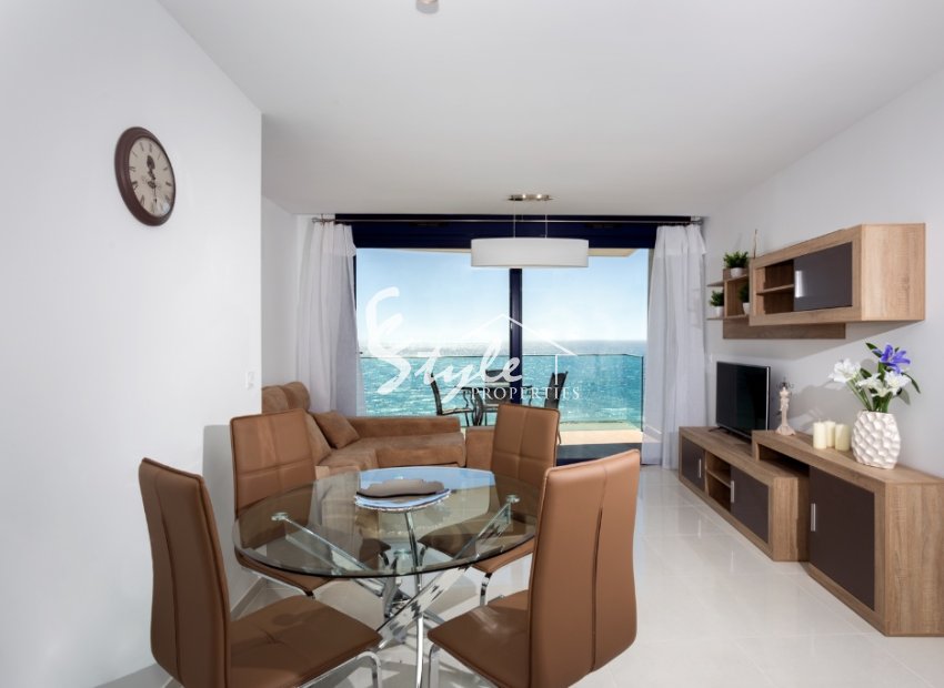 Piso en alquiler en Punta Prima, Costa Blanca A033 -2