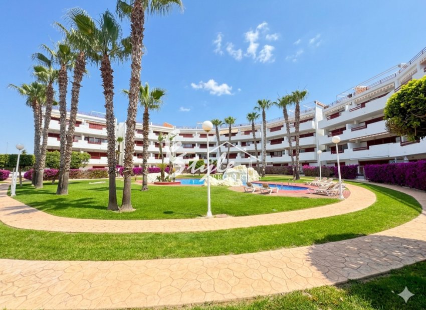 Precioso Apartamento de 2 Dormitorios en El Rincón, Playa Flamenca, Costa Blanca. ID2716