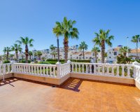 Продается дом c собственным гаражом в Лос Дольсес, Ла Зения, Ориуэла Коста. ID1927