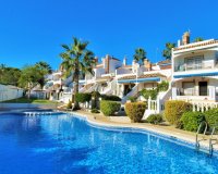 Продается дом в закрытом комплексе с видом на море в Вилламартин, Ориуэла Коста ,Аликанте, Коста Бланка, Испания. ID2541