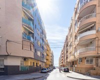 Продается квартира 2 спальни в 200 метрах от моря в Торревьехе, Коста-Бланка, Испания. ID2939