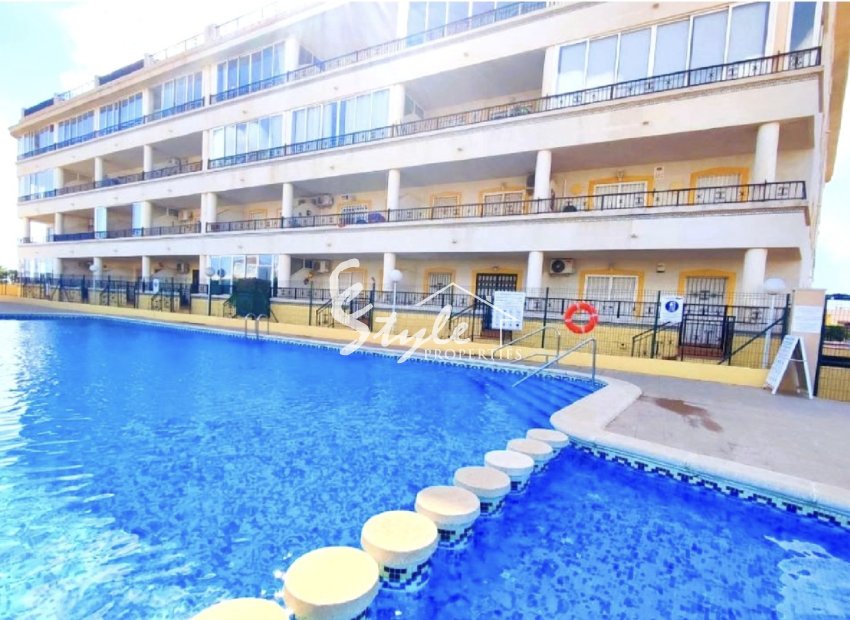 Продается квартира в закрытом комплексе с бассейном в La Mirada, Плая Фламенка, Ориуэла Коста, Коста Бланка, Испания. ID2549