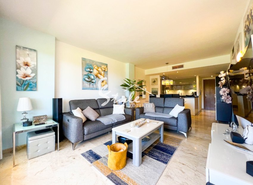 Продается квартира южной ориентации недалеко от пляжа в Ла Энтрада, Пунта Прима, Коста Бланка, Испания. ID3326