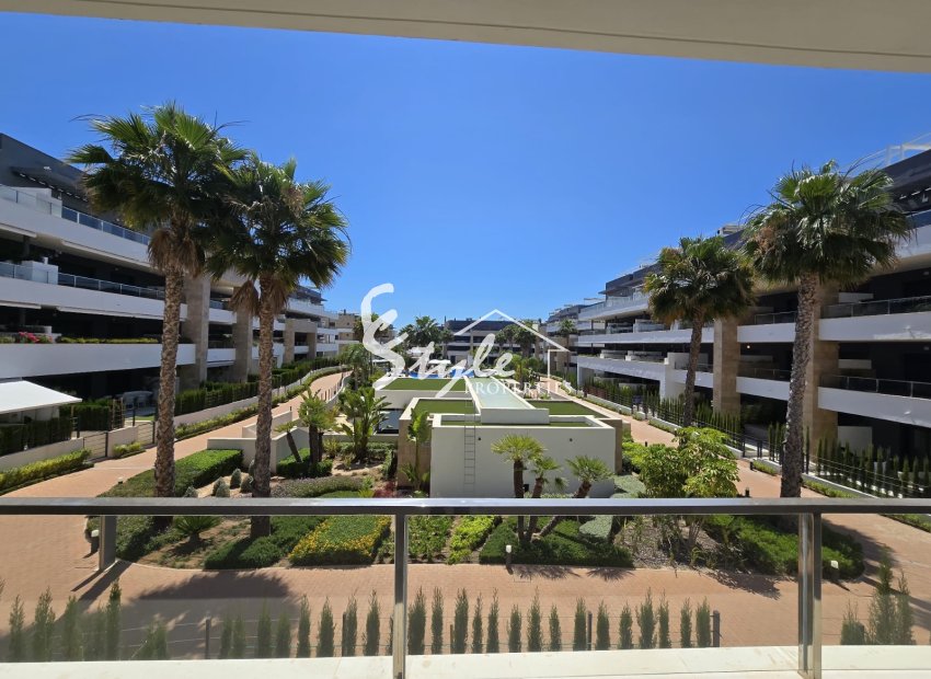 Продается новая квартира  у моря в Flamenca Village, Плая Фламенка, Ла Зения, Ориуэла Коста , Коста бланка, Испания. ID2695